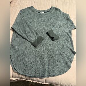 Cozy Green Long Sleeve Sweater
6 for $25